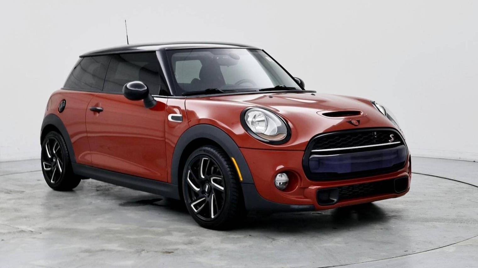 MINI HARDTOP 2015 WMWXP7C53F2A39799 image