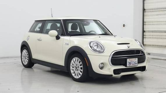 MINI HARDTOP 2015 WMWXP7C50F2A40540 image