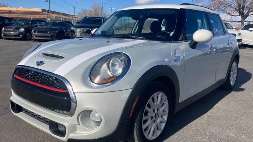 MINI HARDTOP 2015 WMWXU3C50F2B65975 image