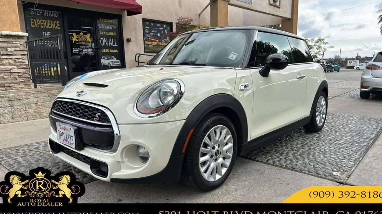 MINI HARDTOP 2015 WMWXP7C51F2A42474 image