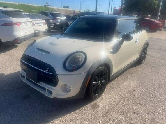 MINI HARDTOP 2015 WMWXP7C59F2A60494 image