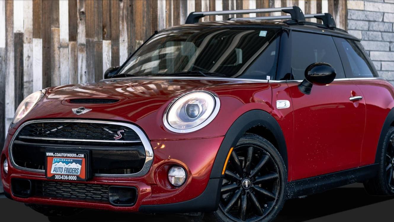 MINI HARDTOP 2015 WMWXP7C5XF2A33952 image