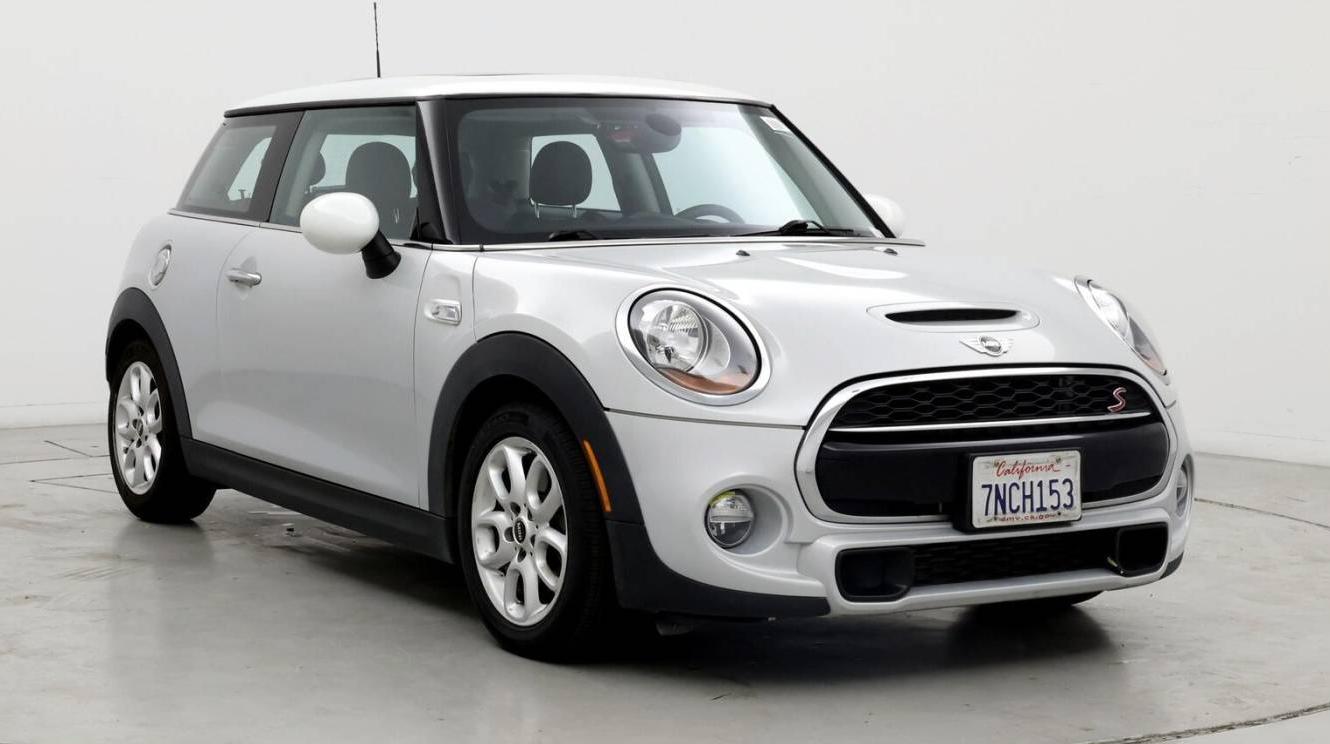 MINI HARDTOP 2015 WMWXP7C54F2A39178 image