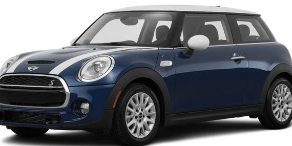 MINI HARDTOP 2015 WMWXP7C58F2A37823 image