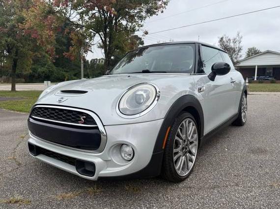 MINI HARDTOP 2015 WMWXP7C54F2A37351 image