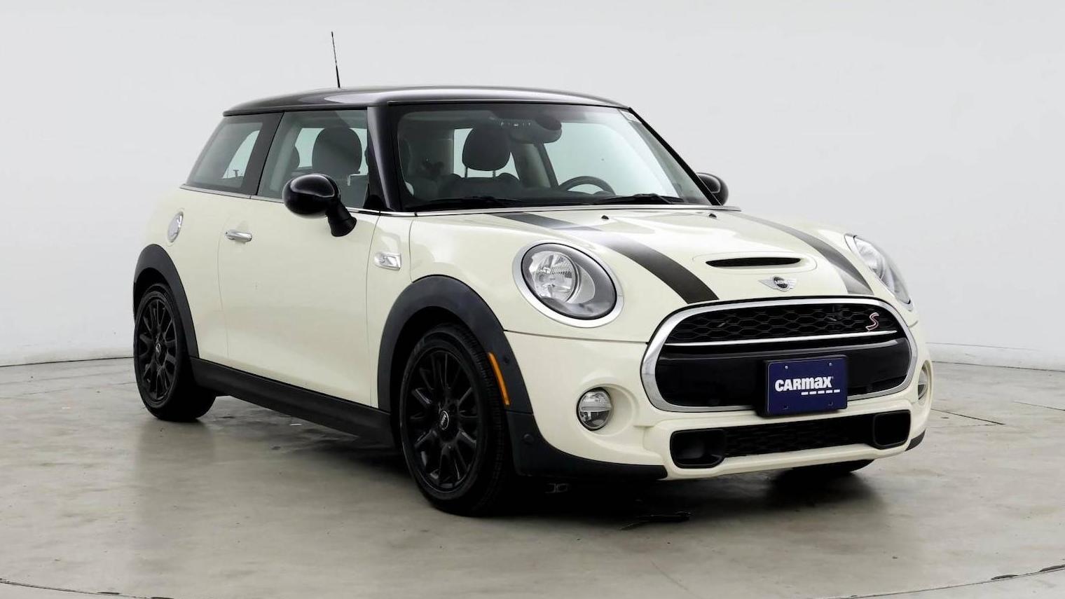 MINI HARDTOP 2015 WMWXP7C58F2A34095 image