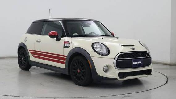 MINI HARDTOP 2015 WMWXP7C54F2A58877 image