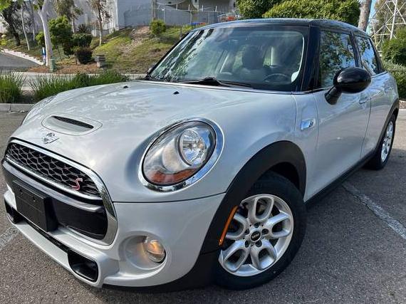 MINI HARDTOP 2015 WMWXU3C50F2B66186 image