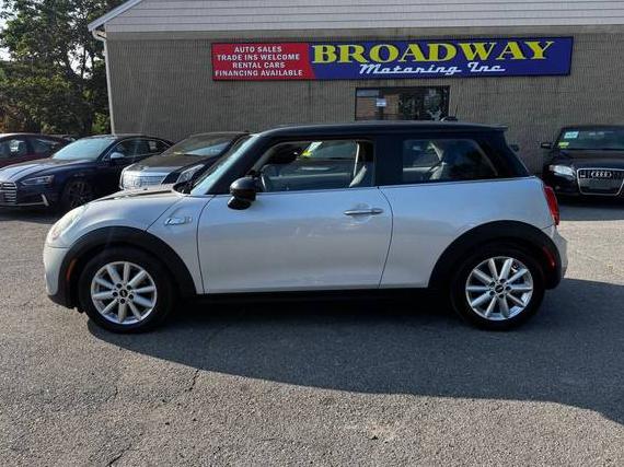MINI HARDTOP 2015 WMWXP7C54F2A37933 image