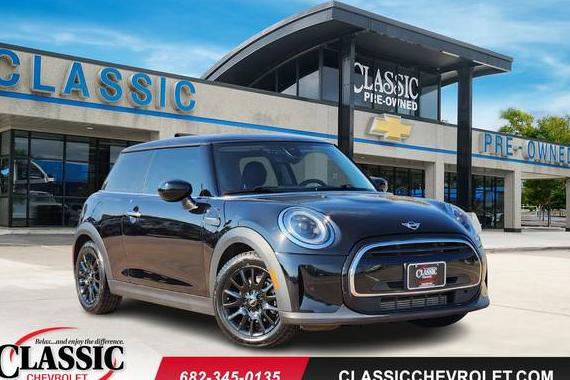 MINI HARDTOP 2022 WMW33DH0XN2S16253 image