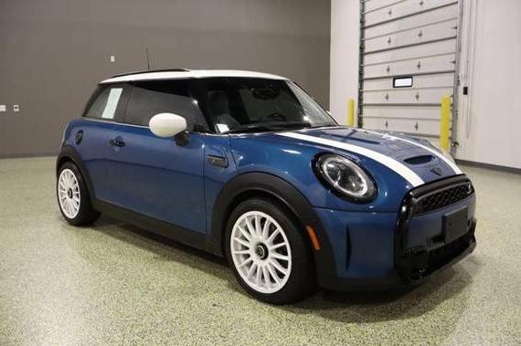 MINI HARDTOP 2022 WMW53DH05N2P66310 image
