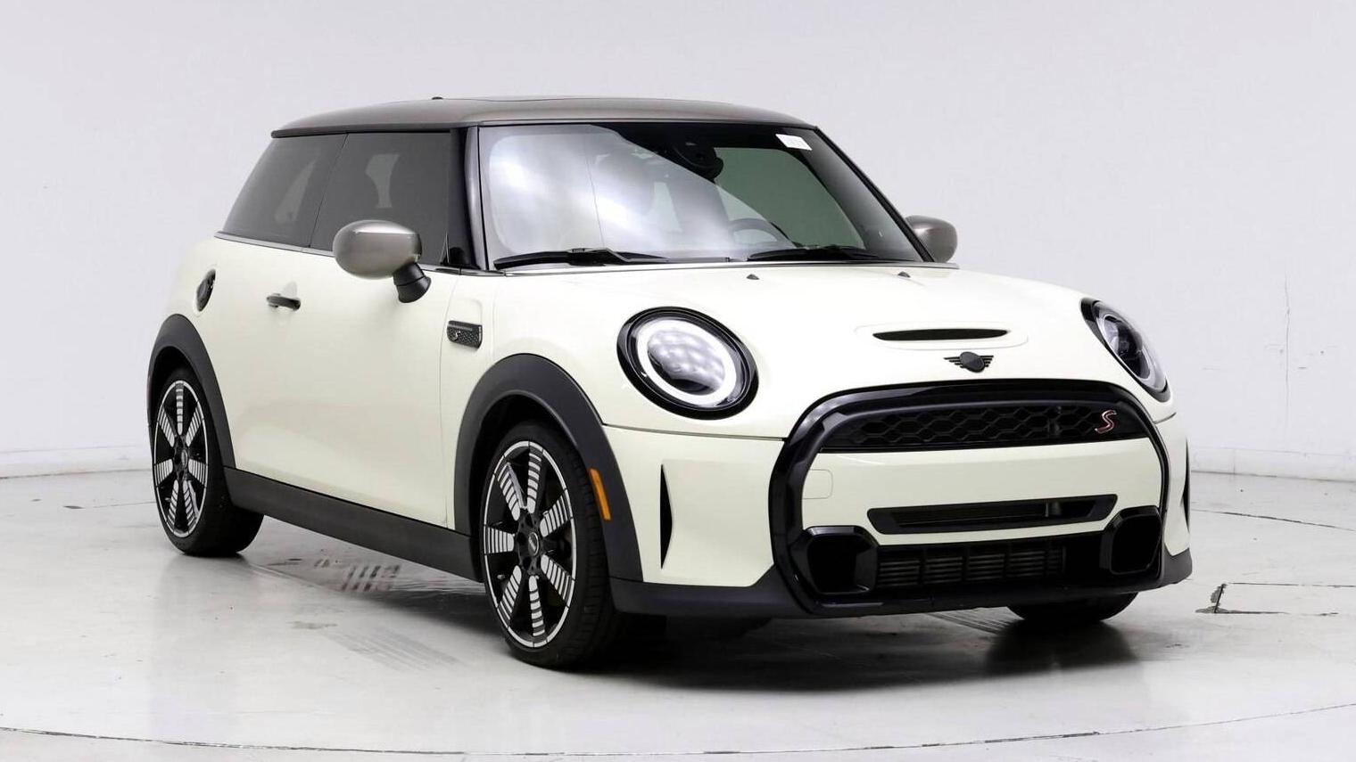 MINI HARDTOP 2022 WMW53DH01N2S43415 image