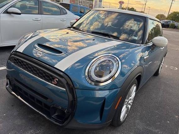 MINI HARDTOP 2022 WMW53DH09N2R46759 image