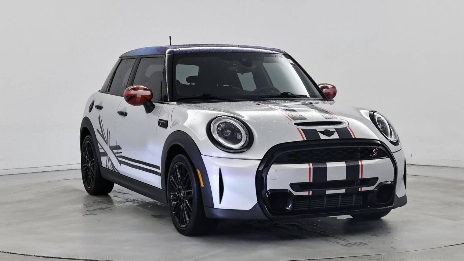 MINI HARDTOP 2022 WMW53DK02N2S38300 image