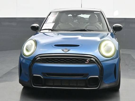 MINI HARDTOP 2022 WMW53DK05N2R21415 image