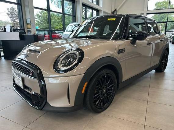 MINI HARDTOP 2022 WMW53DK03N2S33672 image