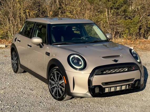 MINI HARDTOP 2022 WMW53DK07N2S34775 image