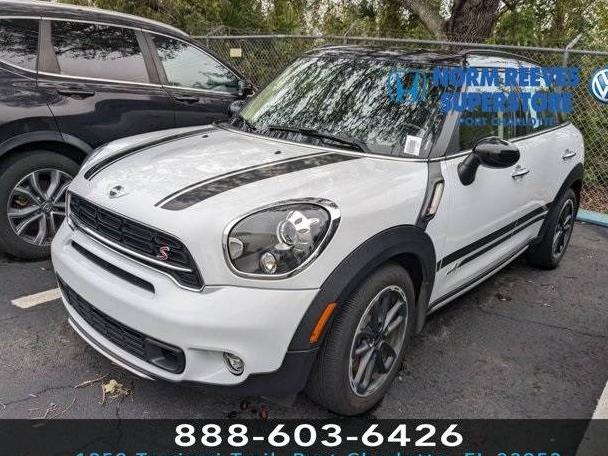 MINI COUNTRYMAN 2016 WMWZC5C51GWU04917 image