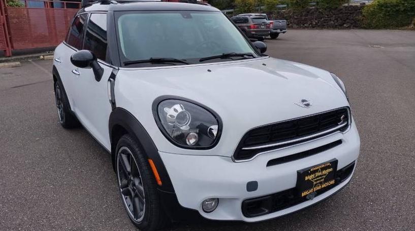 MINI COUNTRYMAN 2016 WMWZC3C5XGWP53630 image