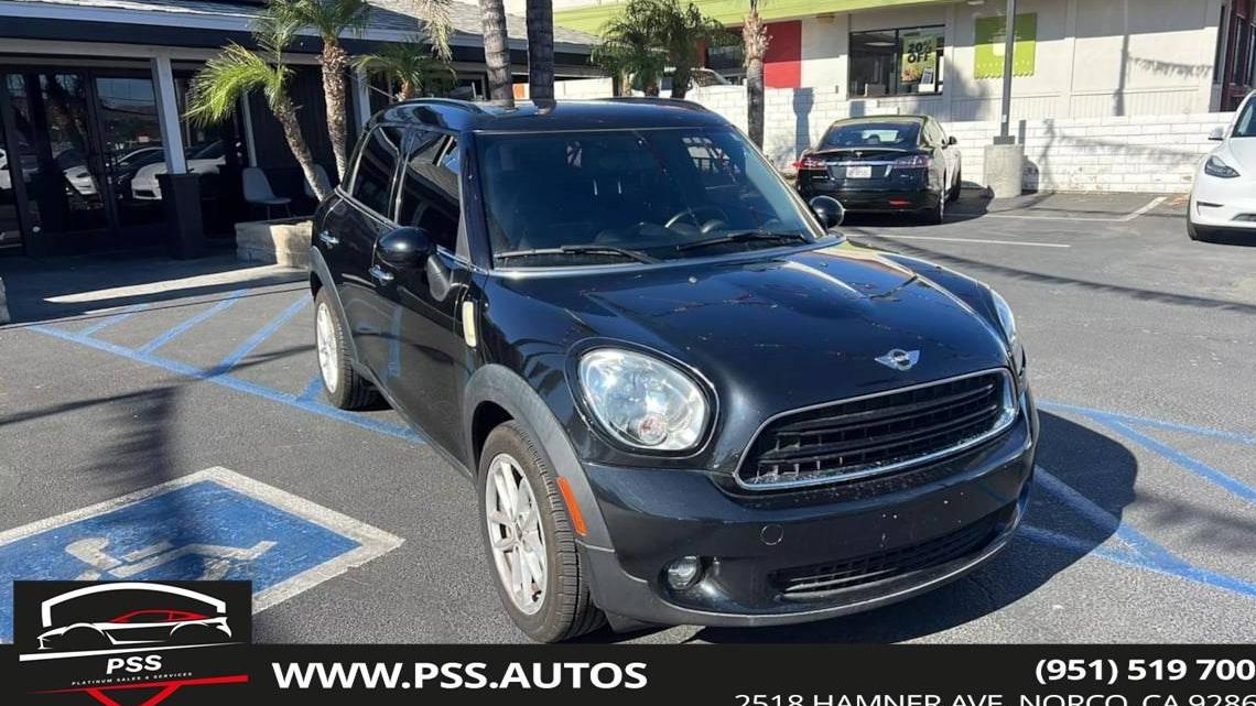 MINI COUNTRYMAN 2016 WMWZB3C50GWR49126 image