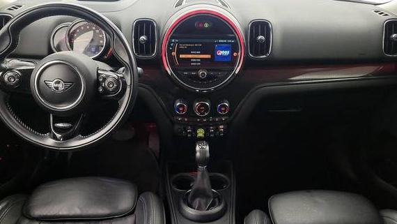 MINI COUNTRYMAN 2019 WMZYU7C53K3F93378 image