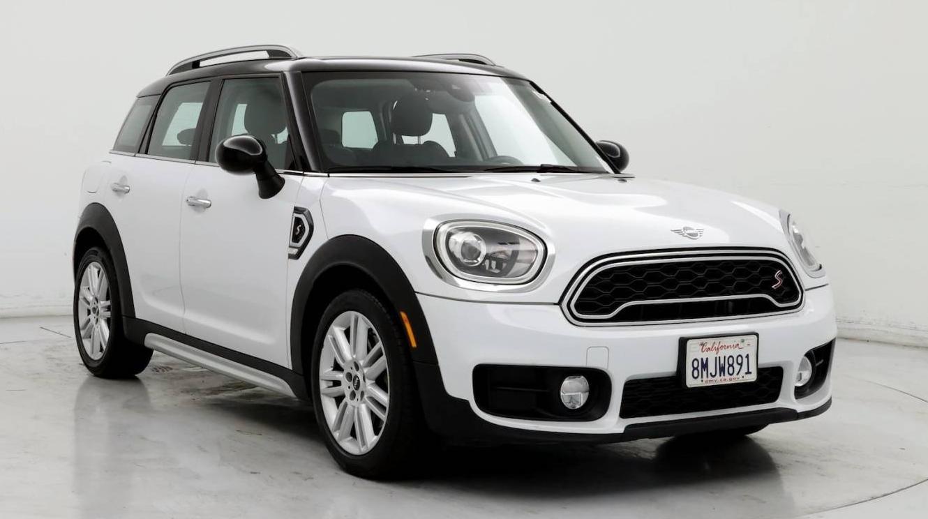 MINI COUNTRYMAN 2019 WMZYT3C5XK3J32588 image