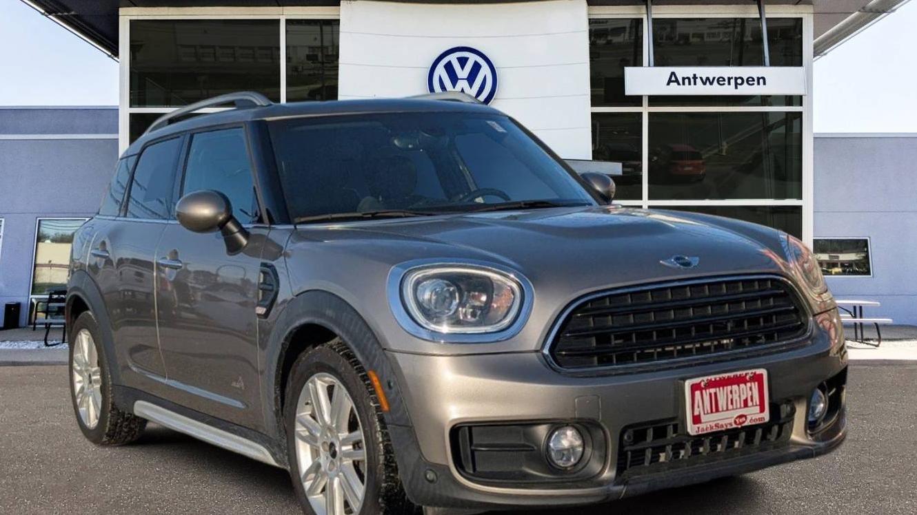 MINI COUNTRYMAN 2018 WMZYV5C3XJ3E82387 image