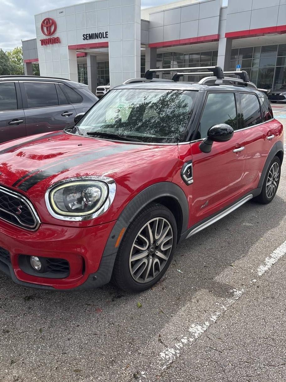 MINI COUNTRYMAN 2018 WMZYT5C31J3E60526 image