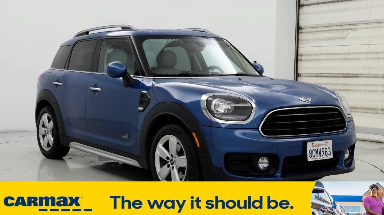 MINI COUNTRYMAN 2018 WMZYV5C30J3E02949 image