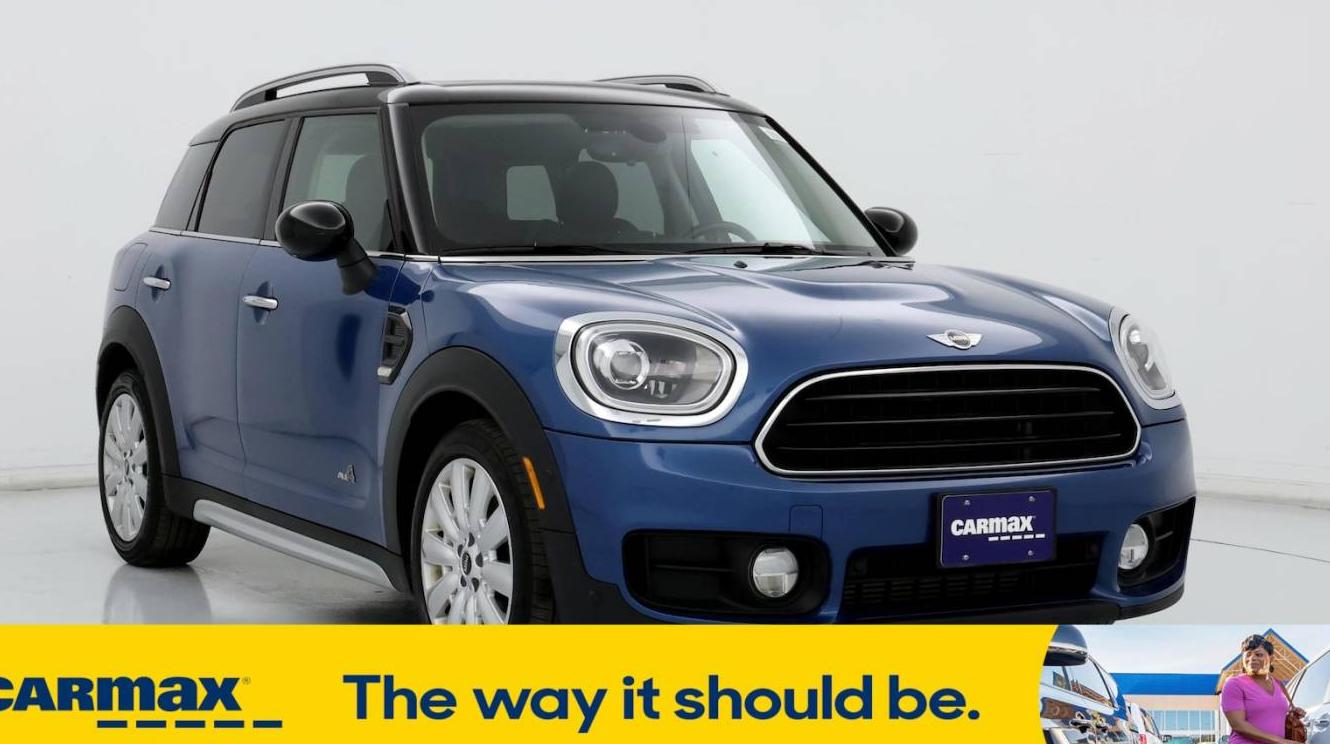 MINI COUNTRYMAN 2018 WMZYV5C37J3B75985 image