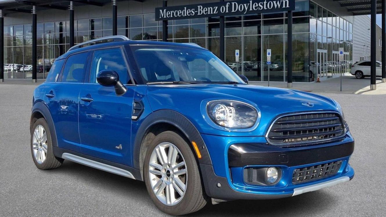 MINI COUNTRYMAN 2018 WMZYV5C30J3E03860 image