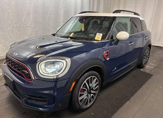 MINI COUNTRYMAN 2018 WMZYV9C38J3B92172 image
