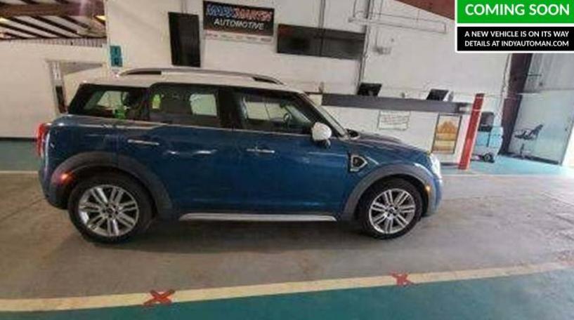 MINI COUNTRYMAN 2018 WMZYT3C37J3E93521 image