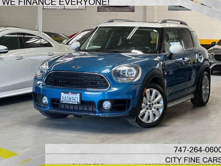 MINI COUNTRYMAN 2018 WMZYV5C35J3E02719 image