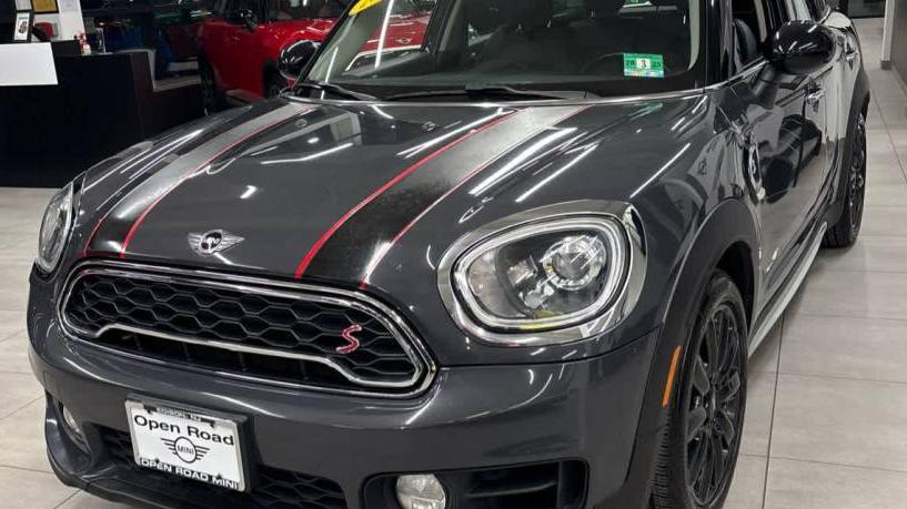 MINI COUNTRYMAN 2018 WMZYT5C34J3E60102 image