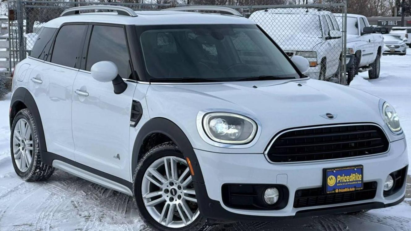 MINI COUNTRYMAN 2018 WMZYV5C38J3E03072 image