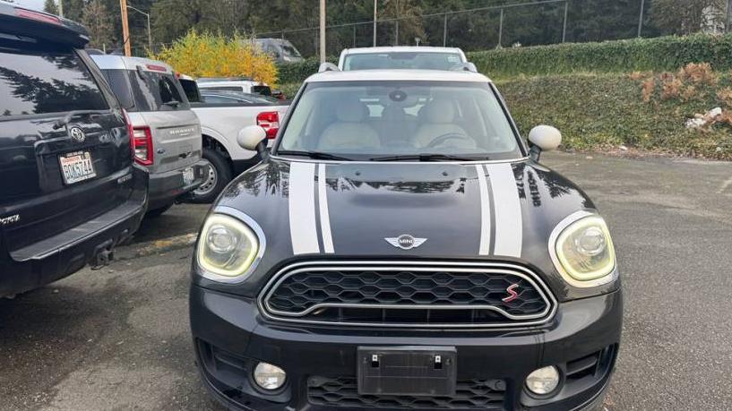 MINI COUNTRYMAN 2018 WMZYT5C38J3E60040 image