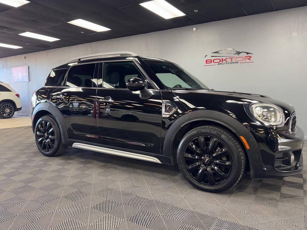 MINI COUNTRYMAN 2017 WMZYT3C32H3D98567 image