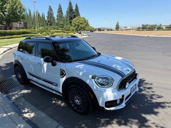 MINI COUNTRYMAN 2017 WMZYT3C38H3B66037 image