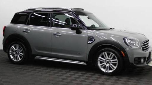 MINI COUNTRYMAN 2017 WMZYV5C3XH3E01138 image