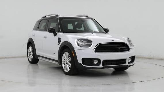 MINI COUNTRYMAN 2017 WMZYV5C39H3E01924 image