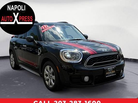 MINI COUNTRYMAN 2017 WMZYT5C35H3D80317 image