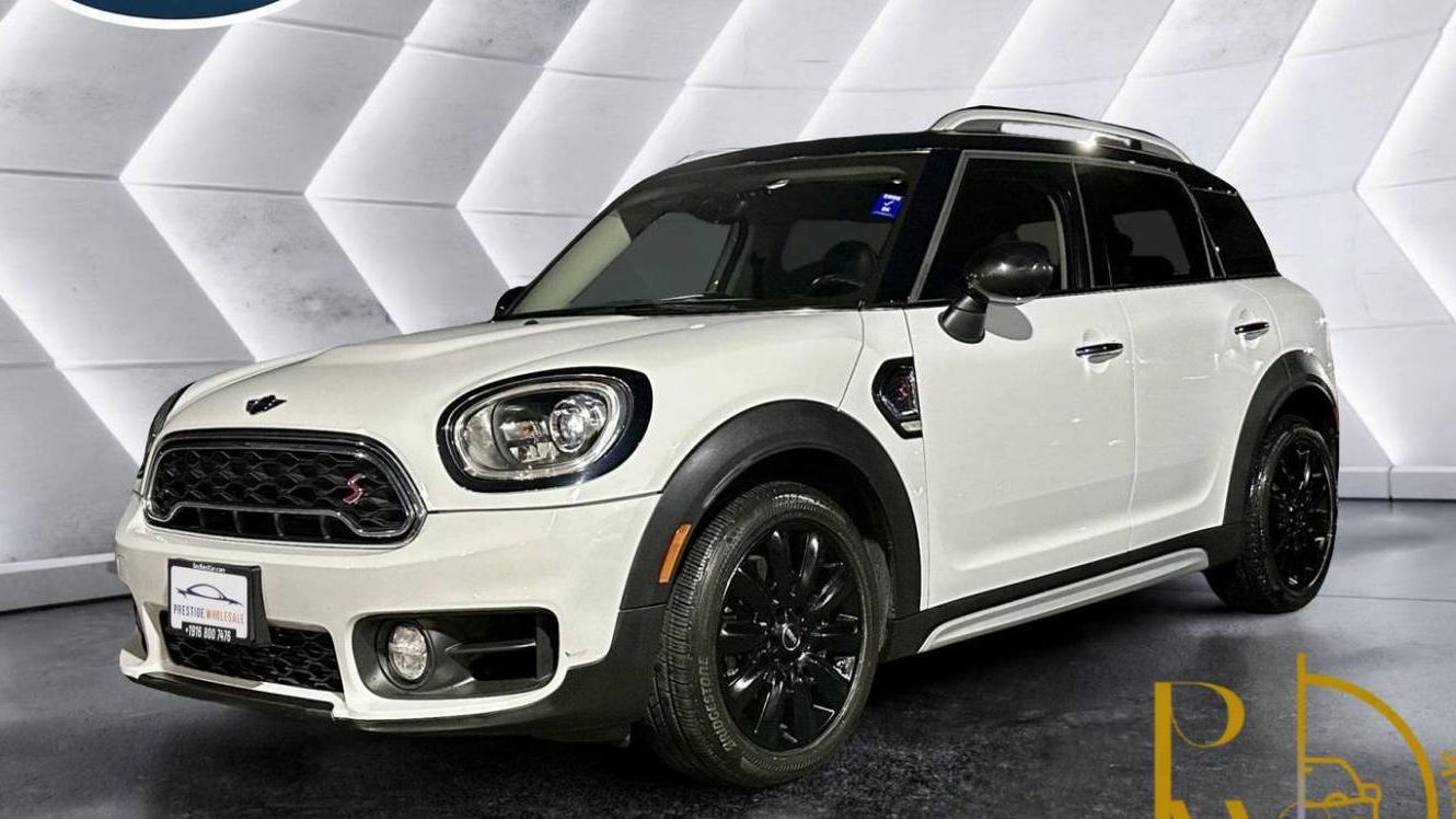 MINI COUNTRYMAN 2017 WMZYT3C39H3D98629 image