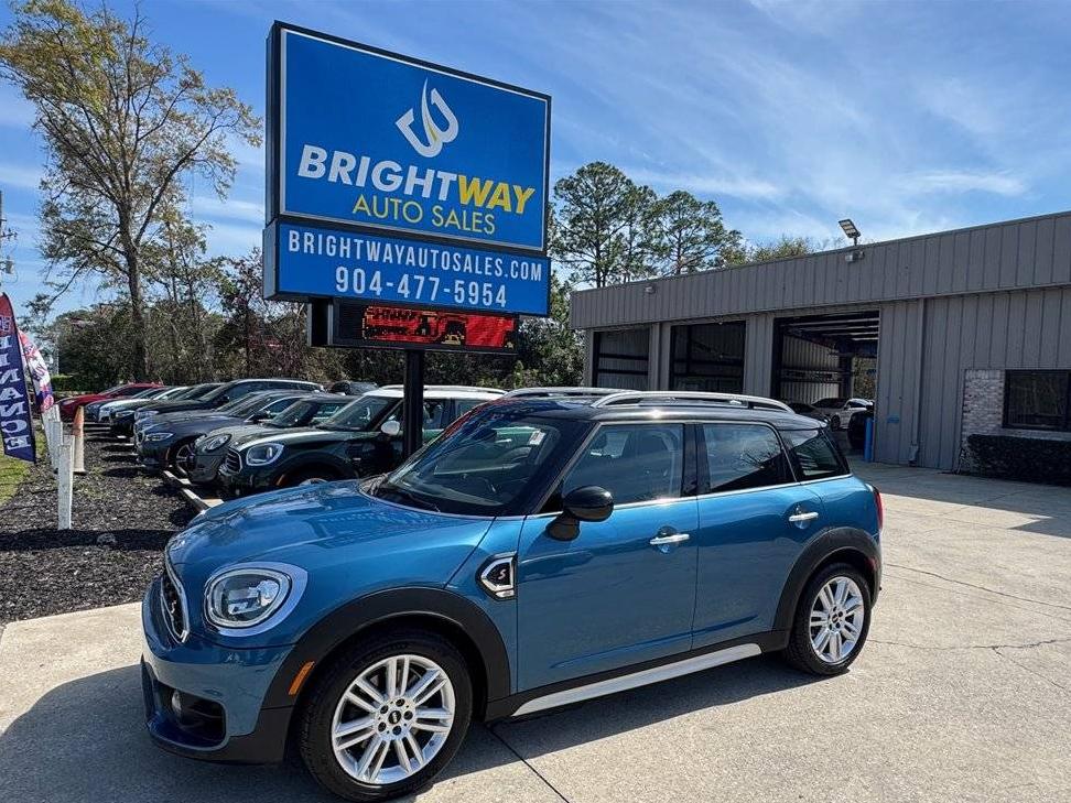 MINI COUNTRYMAN 2017 WMZYT3C34H3D98764 image