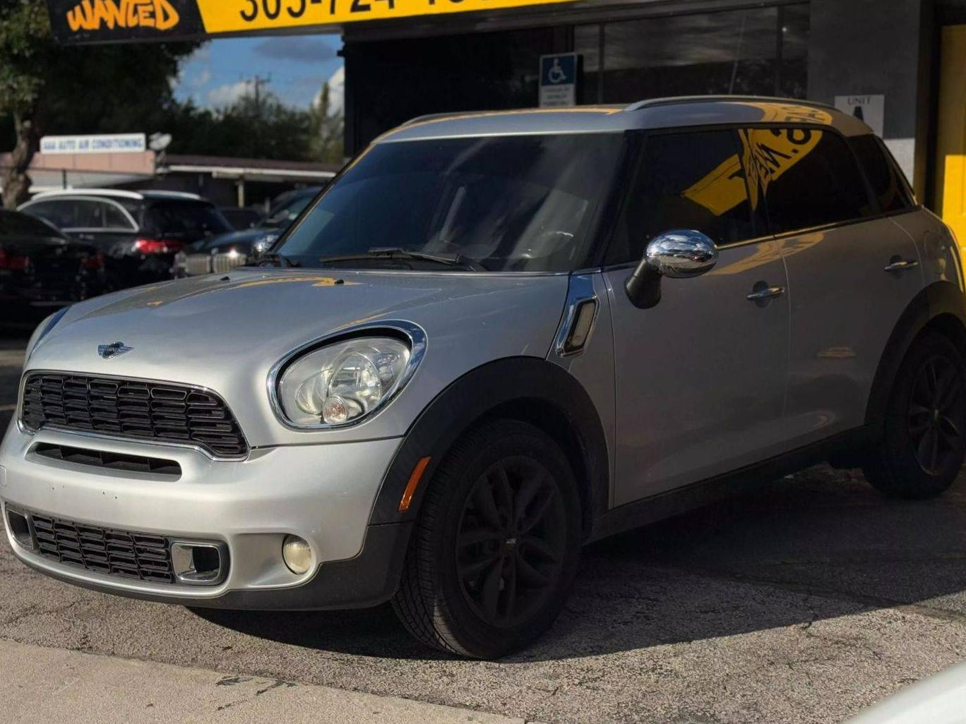 MINI COUNTRYMAN 2012 WMWZC3C56CWL87501 image