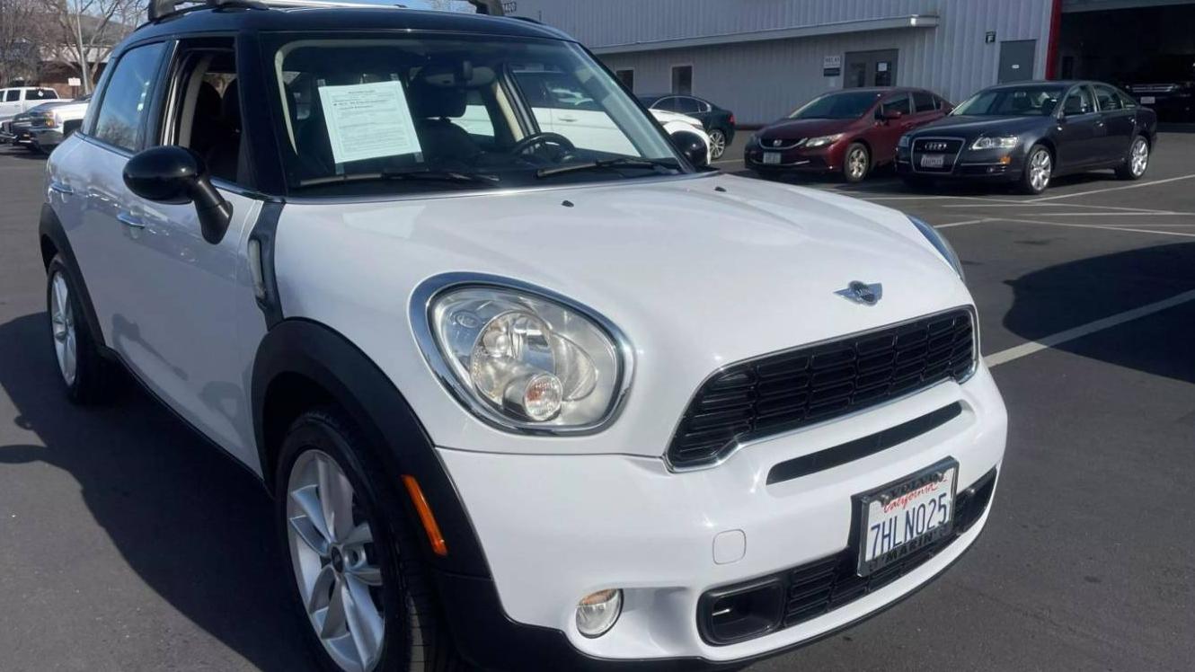 MINI COUNTRYMAN 2014 WMWZC3C50EWP52628 image