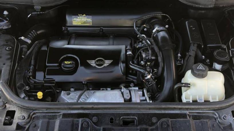 MINI COUNTRYMAN 2014 WMWZC5C51EWP35946 image