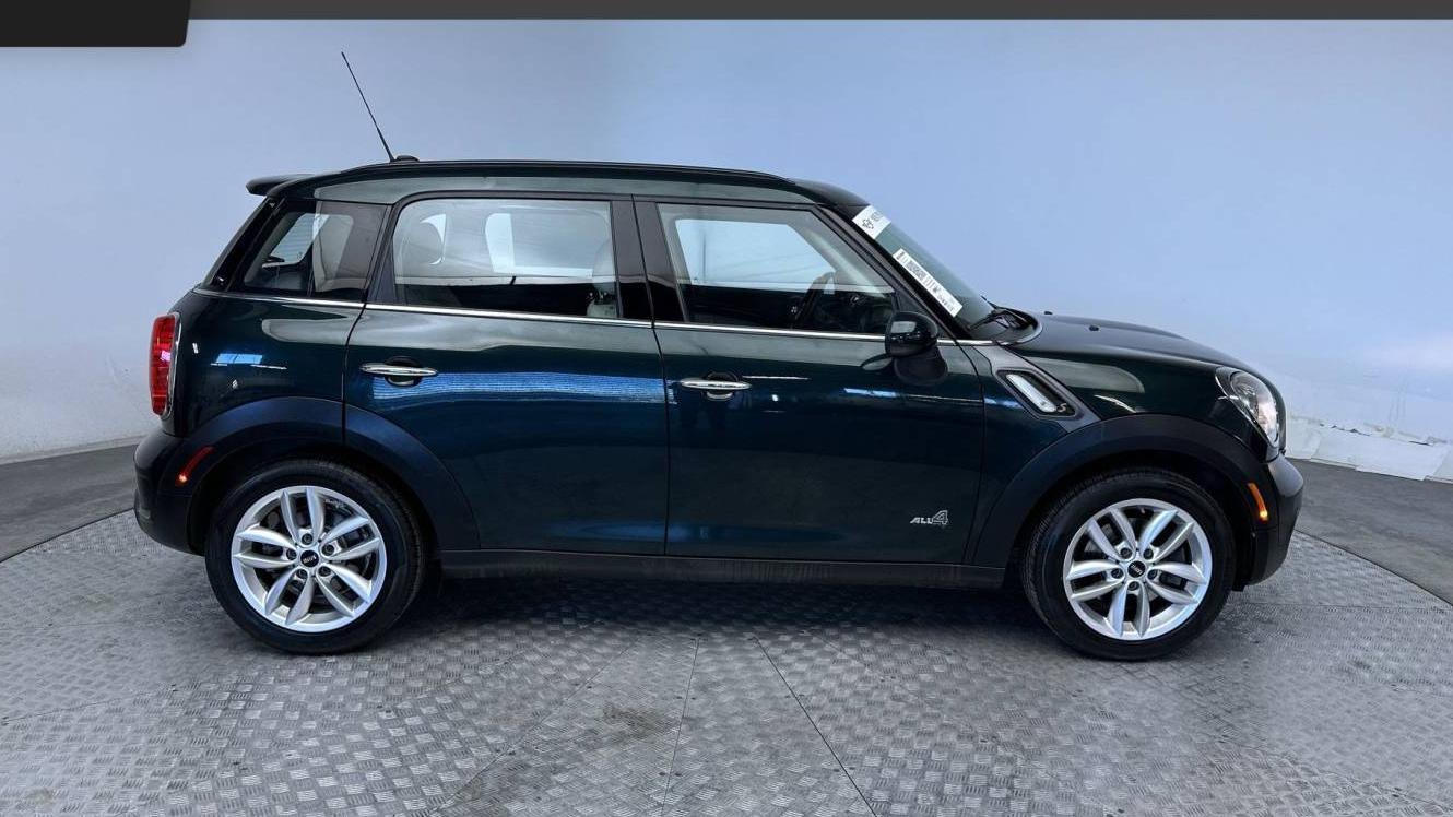 MINI COUNTRYMAN 2014 WMWZC5C53EWP40498 image