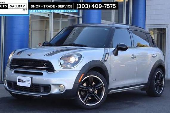 MINI COUNTRYMAN 2015 WMWZC5C58FWP44905 image