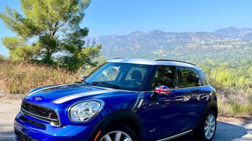 MINI COUNTRYMAN 2015 WMWZC5C55FWP48667 image